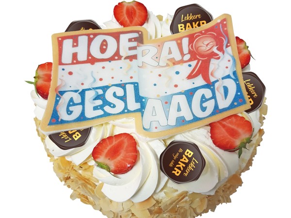 GESLAAGD